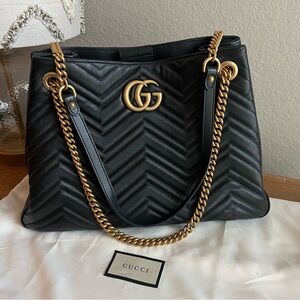 Gucci Medium GG Marmont Shoulder Tote Bag - Black
